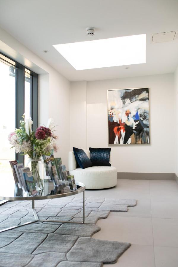 Custom House Apartments 뉴리 외부 사진